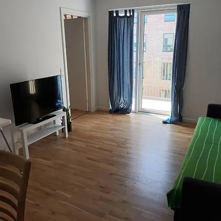 Fully Equipped Apartment, 15 Min To Downtown *