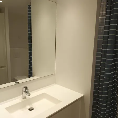 Leilighet Fully Equipped Apartment, 15 Min To Downtown *